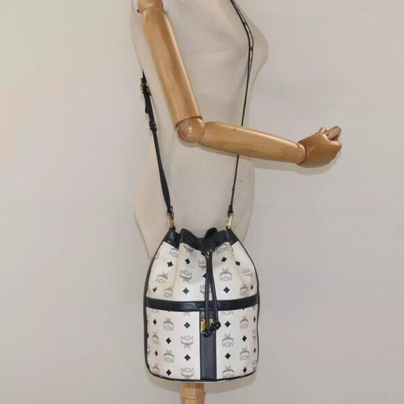 MCM Vicetos Logogram Shoulder Bag PVC Leather White Auth 114486 - Picture 15 of 16